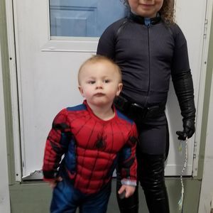 Meet your Posher, Johnny hendou